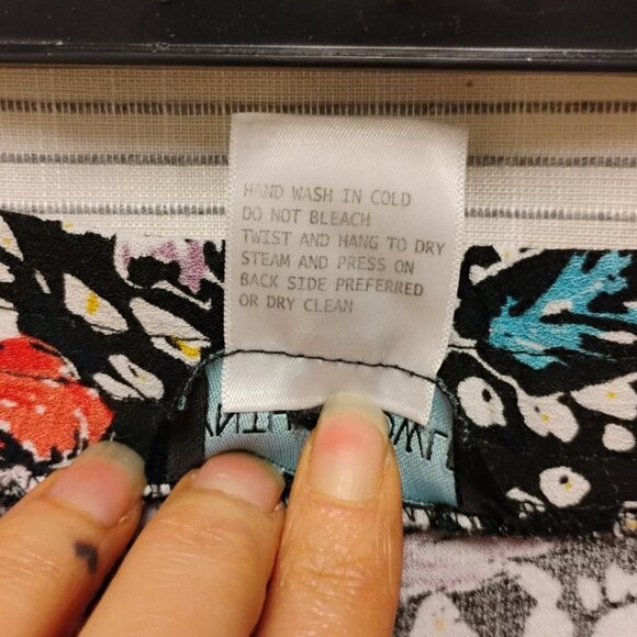 Cynthia Rowley Floral Capri Black Pants Pockets Sleep Bottoms Women's Size XL - Picture 7 of 8